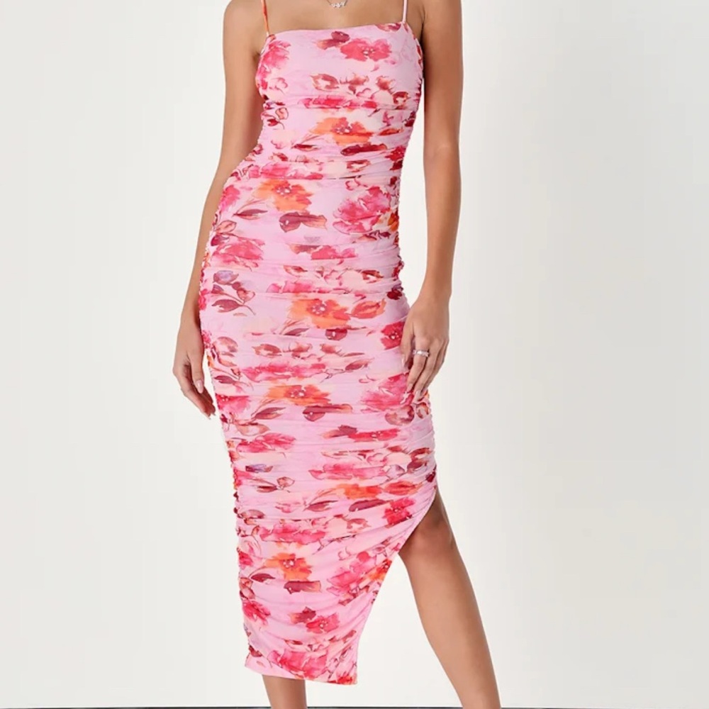 Lulu’s Stun and Only Pink Floral Print Ruched Mesh Bodycon Midi Dress